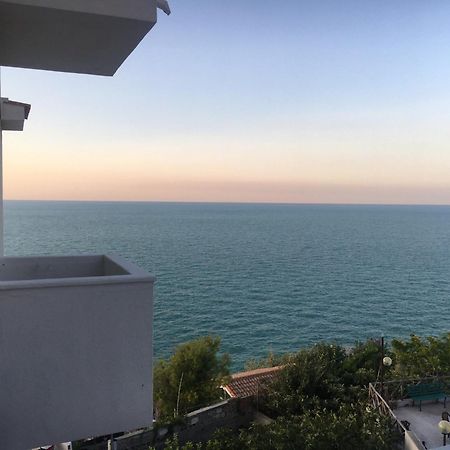 Hotel Пескичи Экстерьер фото