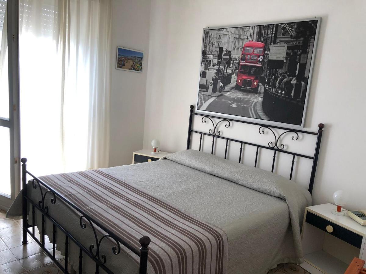 Hotel Пескичи Экстерьер фото